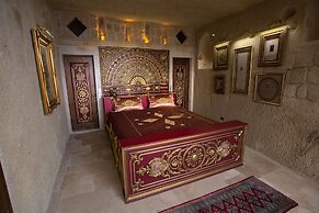 Elika Cave Suites & Spa