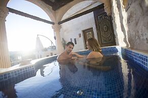 Elika Cave Suites & Spa