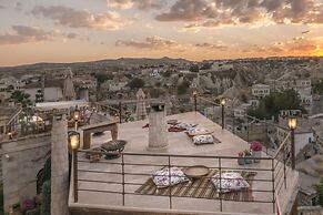 Elika Cave Suites & Spa