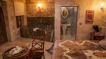 Elika Cave Suites & Spa