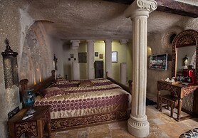 Elika Cave Suites & Spa