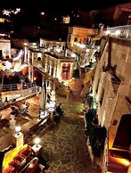 Elika Cave Suites & Spa