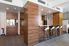 The Social Hub Paris La Defense