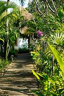 NgapaliI Bay Villas & Spa