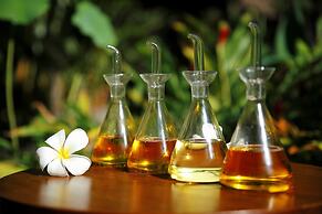 NgapaliI Bay Villas & Spa