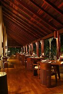 NgapaliI Bay Villas & Spa