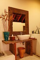 NgapaliI Bay Villas & Spa