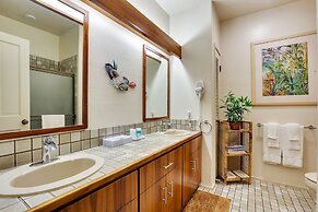 Castle Kanaloa at Kona