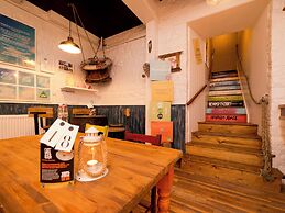 YHA Boggle Hole - Hostel