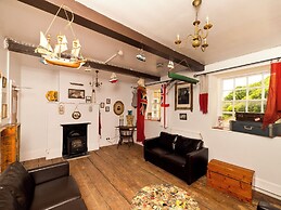 YHA Boggle Hole - Hostel