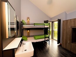 YHA Boggle Hole - Hostel