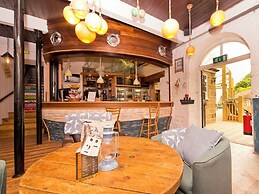 YHA Boggle Hole - Hostel