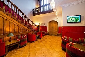 YHA Castleton Losehill Hall - Hostel