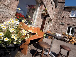 YHA Eskdale - Hostel