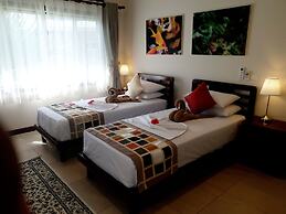 Cote d'Or Footprints