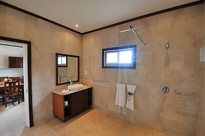 Cote d'Or Footprints