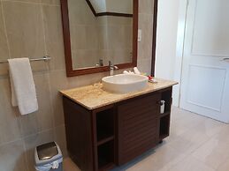 Cote d'Or Footprints