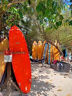 Bale Sampan Bungalows