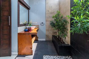 Bale Sampan Bungalows