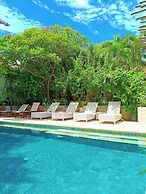 Bale Sampan Bungalows