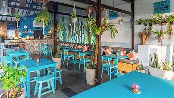 Bale Sampan Bungalows