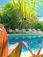 Bale Sampan Bungalows