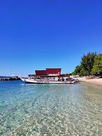 Bale Sampan Bungalows