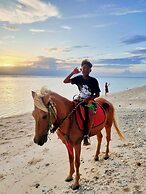 Bale Sampan Bungalows