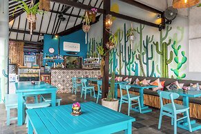 Bale Sampan Bungalows