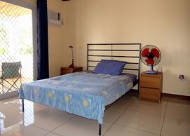 Squares Cafe and Apartments