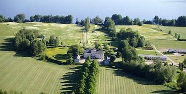 Åkerby Herrgård