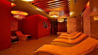 Diamond Beach Hotel & Spa