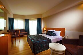 Diamond Beach Hotel & Spa