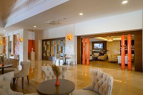 Side Aluna Hotel