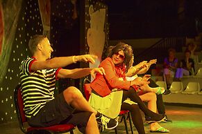 Diamond Beach Hotel & Spa