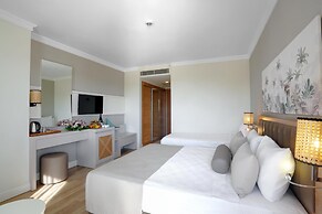 Diamond Beach Hotel & Spa