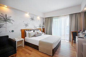 Diamond Beach Hotel & Spa