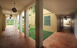 The Apsara Rive Droite