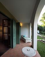 The Apsara Rive Droite