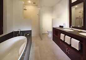 The Apsara Rive Droite