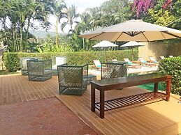 The Apsara Rive Droite