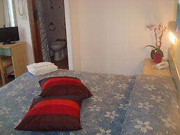 Hotel Villa Ersilia Rimini B&B