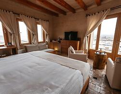 Millstone Cave Suites