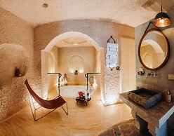 Millstone Cave Suites