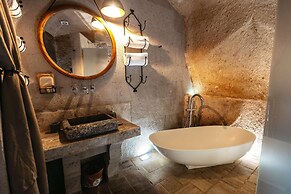 Millstone Cave Suites