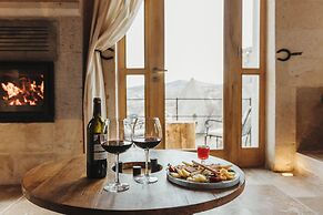 Millstone Cave Suites