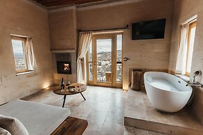 Millstone Cave Suites