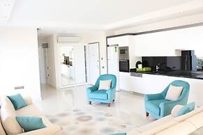 Moda Marine Apartments