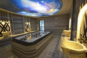 Moda Marine Apartments