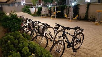 Moda Marine Apartments